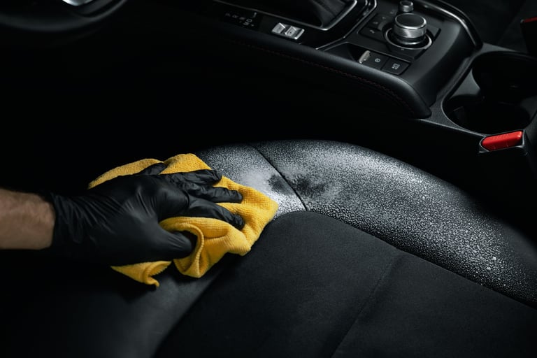 Leather seat cleaning with foam